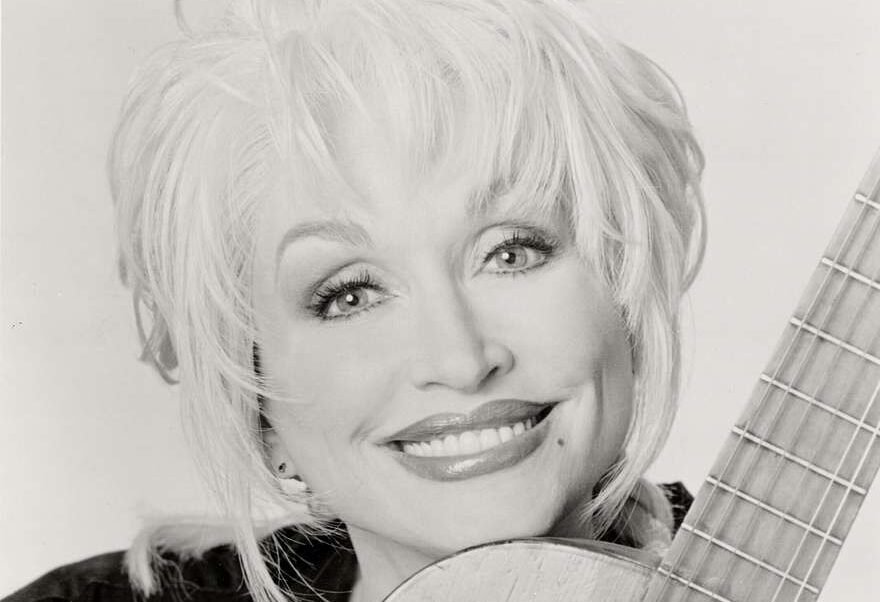 Something for the long weekend: Dolly Parton Here I Am Something for the long weekend: Dolly Parton Here I Am