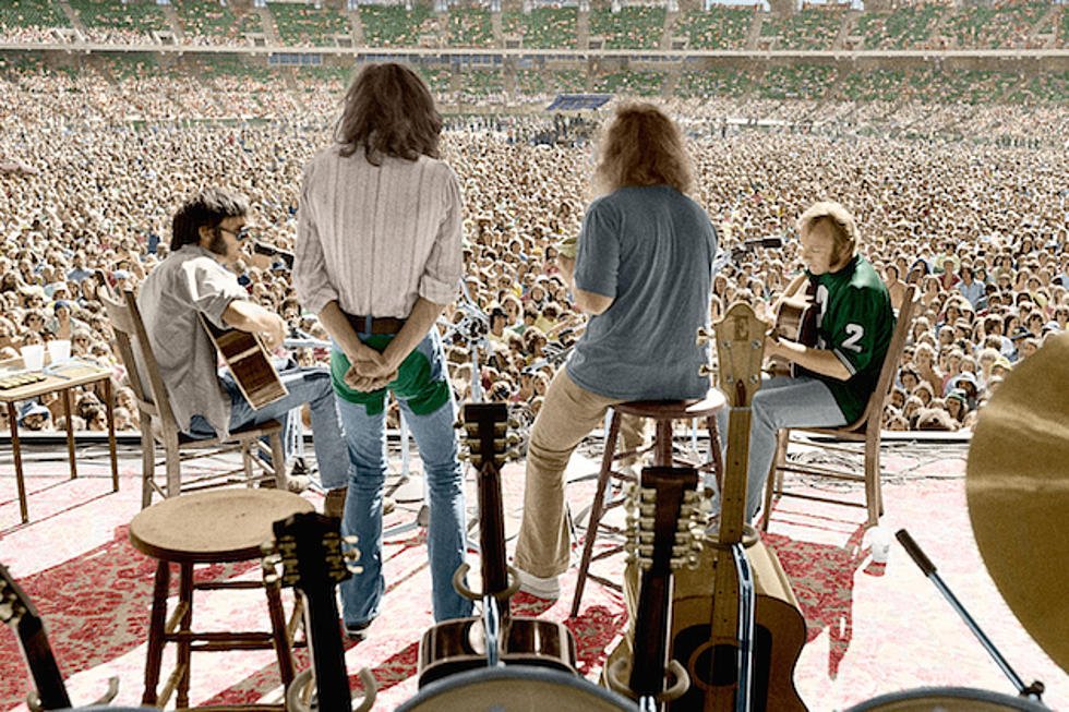 Classic Clip: Crosby Stills Nash & Young Dont Be Denied – Wembley Stadium, 1974 Classic Clip: Crosby Stills Nash & Young Dont Be Denied – Wembley Stadium, 1974