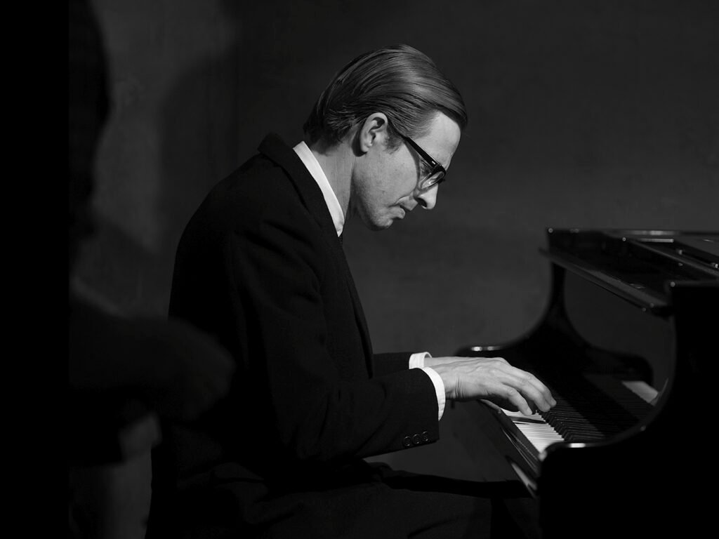 Everybody Digs Bill Evans reviewed: the lost months of a jazz legend – UNCUT Everybody Digs Bill Evans reviewed: the lost months of a jazz legend – UNCUT